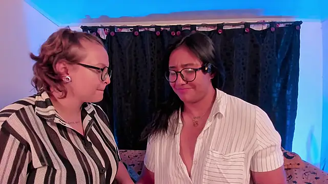 CrazyCakes  online show from May 2026 02:23:01 AM