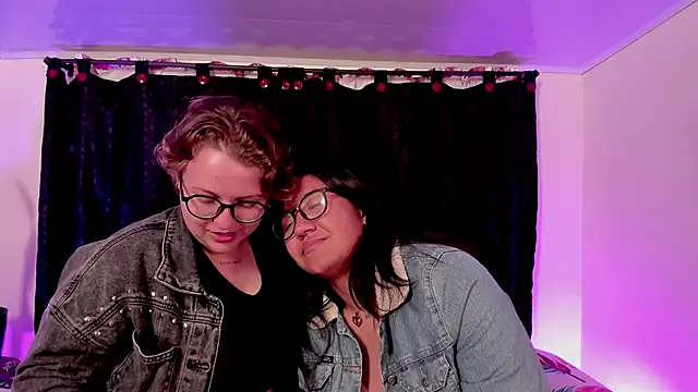 CrazyCakes  online show from February 2026 02:52:01 AM