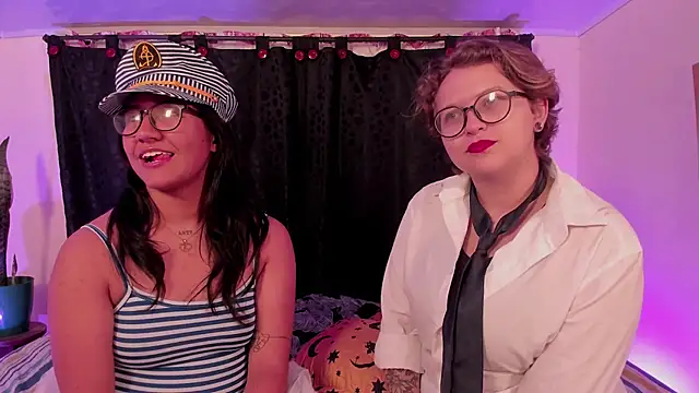 CrazyCakes  online show from January 2026 02:26:01 AM