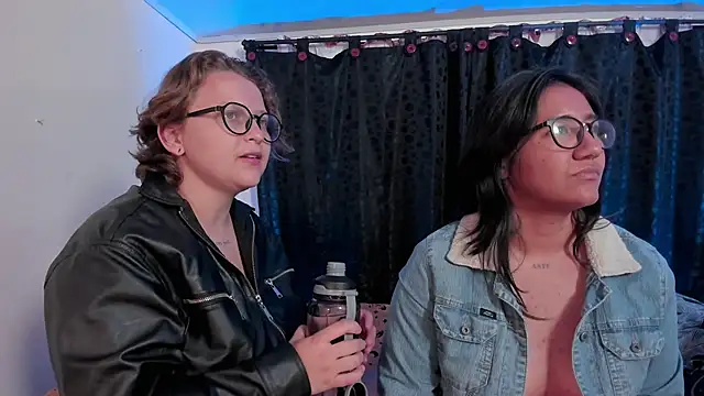 CrazyCakes  online show from April 2026 04:42:01 AM