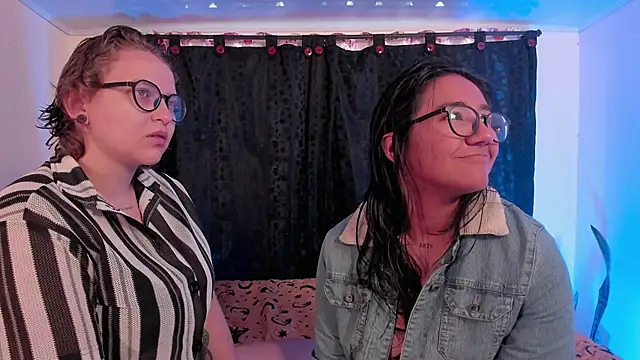 CrazyCakes  online show from May 2026 04:36:01 PM