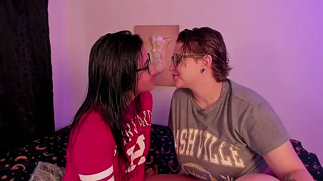 CrazyCakes  online show from December 2025 03:06:02 PM