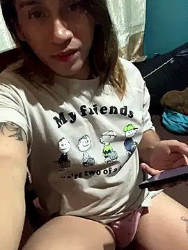 pretty TRANSjona online show from November 2025 08:45:01 PM