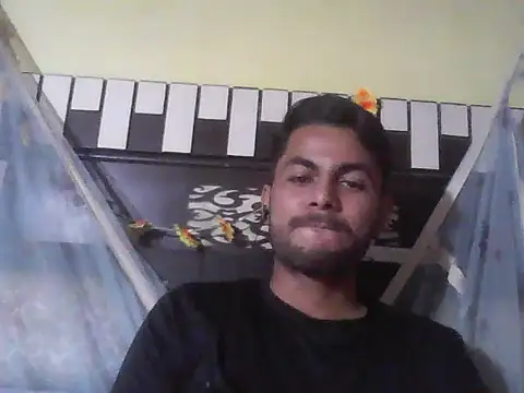 Snapshot of ursdreamperson chatting on October 2025 08:24:02 AM ursdreamperson online show from October 2025 08:24:02 AM