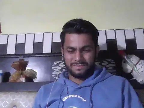 Snapshot of ursdreamperson chatting on December 2025 04:02:02 PM ursdreamperson online show from December 2025 04:02:02 PM