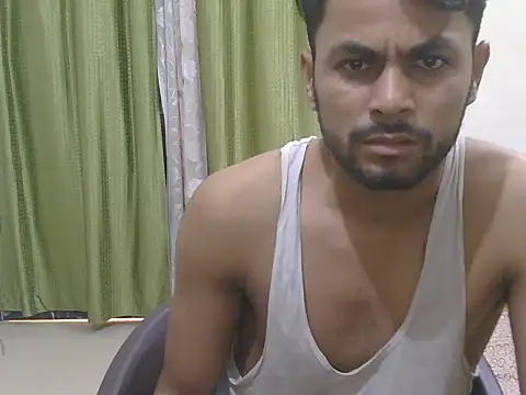 Snapshot of ursdreamperson chatting on June 2026 06:52:02 AM ursdreamperson online show from June 2026 06:52:02 AM