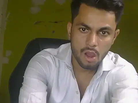 ursdreamperson online show from July 2026 01:24:02 PM