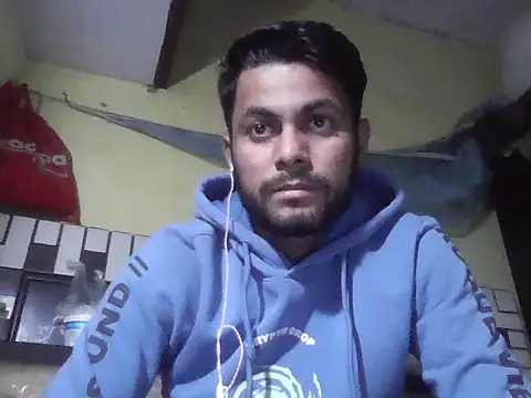 ursdreamperson online show from December 2025 04:11:02 PM