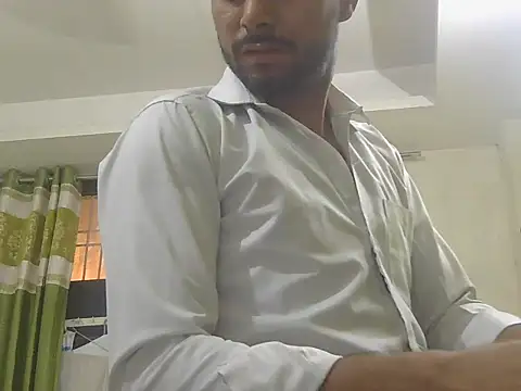 Snapshot of ursdreamperson chatting on June 2026 12:49:01 AM ursdreamperson online show from June 2026 12:49:01 AM