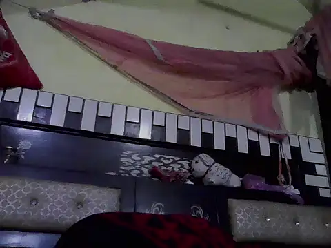 ursdreamperson online show from February 2026 03:13:01 PM