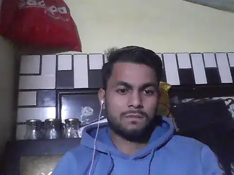 Snapshot of ursdreamperson chatting on December 2025 05:39:02 AM ursdreamperson online show from December 2025 05:39:02 AM