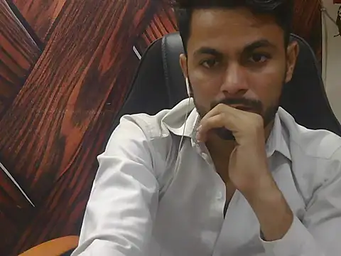 Snapshot of ursdreamperson chatting on June 2026 02:38:01 AM ursdreamperson online show from June 2026 02:38:01 AM
