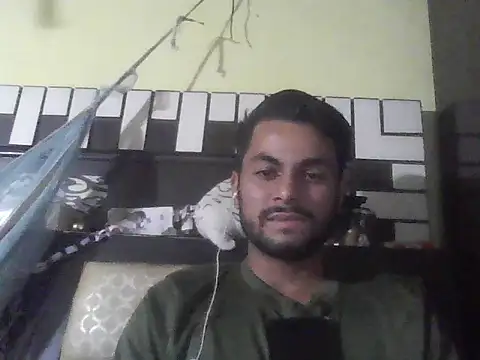 Snapshot of ursdreamperson chatting on November 2025 03:29:02 PM ursdreamperson online show from November 2025 03:29:02 PM