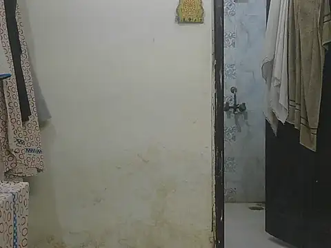 Snapshot of ursdreamperson chatting on June 2026 03:17:02 PM ursdreamperson online show from June 2026 03:17:02 PM