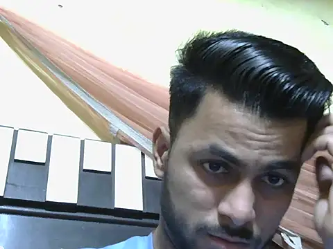 ursdreamperson online show from April 2026 10:22:02 AM