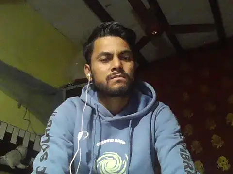 Snapshot of ursdreamperson chatting on November 2025 05:00:02 AM ursdreamperson online show from November 2025 05:00:02 AM