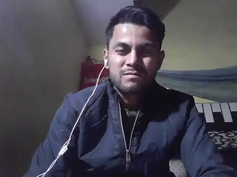 Snapshot of ursdreamperson chatting on November 2025 04:01:01 AM ursdreamperson online show from November 2025 04:01:01 AM