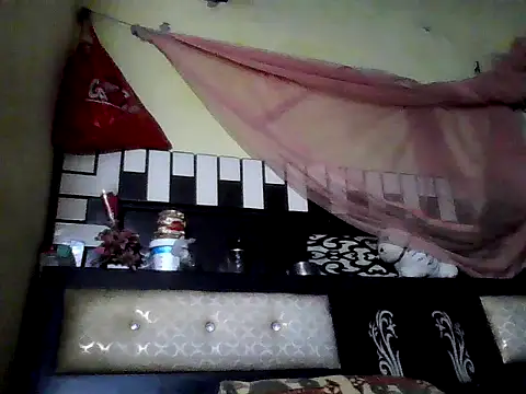 ursdreamperson online show from February 2026 04:16:02 PM