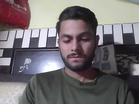 Snapshot of ursdreamperson chatting on November 2025 07:02:01 AM ursdreamperson online show from November 2025 07:02:01 AM