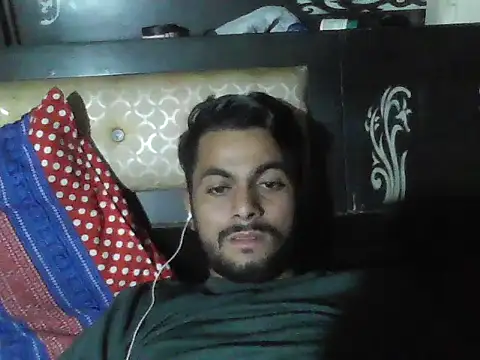 Snapshot of ursdreamperson chatting on November 2025 03:05:02 PM ursdreamperson online show from November 2025 03:05:02 PM