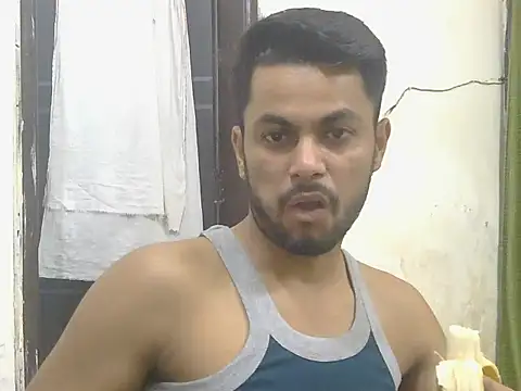 Snapshot of ursdreamperson chatting on June 2026 01:28:02 AM ursdreamperson online show from June 2026 01:28:02 AM