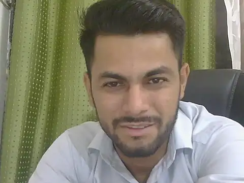 ursdreamperson online show from June 2026 01:11:02 AM