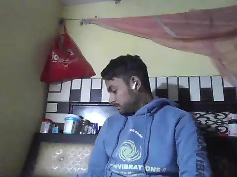 ursdreamperson online show from January 2026 05:23:02 AM