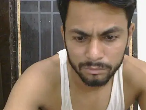 Snapshot of ursdreamperson chatting on May 2026 01:26:02 AM ursdreamperson online show from May 2026 01:26:02 AM