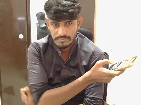 krishjaat43 online show from November 2025 04:38:01 AM