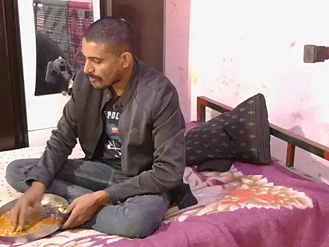 krishjaat43 online show from December 2025 08:20:01 AM