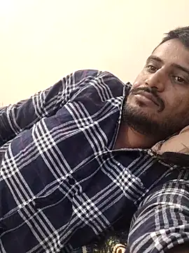 krishjaat43 online show from February 2026 11:45:01 AM