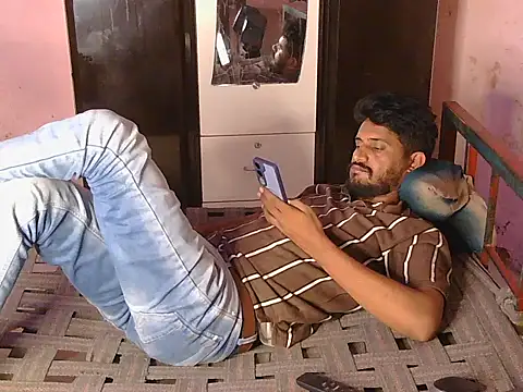 krishjaat43 online show from May 2026 03:37:01 AM