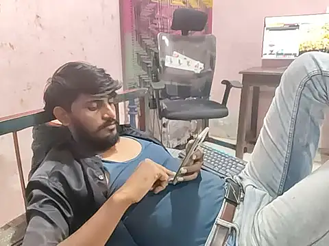 krishjaat43 online show from October 2025 06:41:01 PM