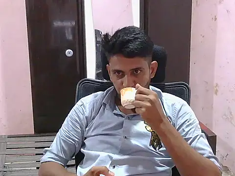 krishjaat43 online show from April 2026 03:02:01 PM