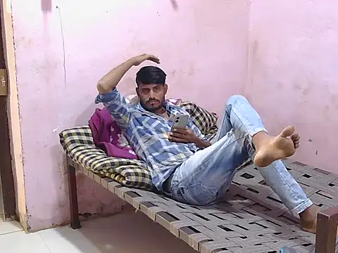 krishjaat43 online show from November 2025 09:02:01 AM