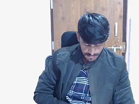 krishjaat43 online show from November 2025 05:39:01 AM