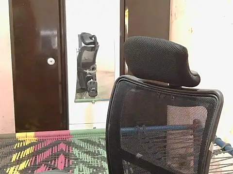 krishjaat43 online show from November 2025 07:12:01 AM