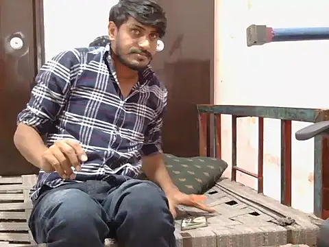 krishjaat43 online show from October 2025 04:04:02 PM