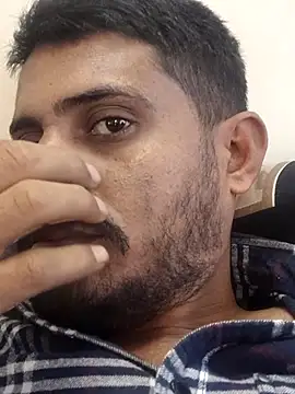 krishjaat43 online show from February 2026 07:09:01 AM