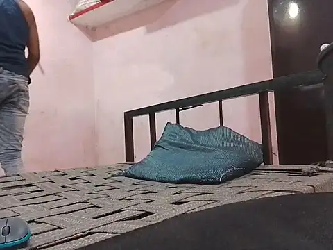 krishjaat43 online show from October 2025 06:20:02 PM