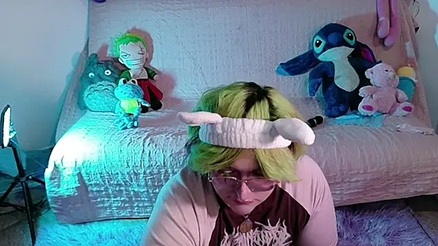 XxGreenGoodxX online show from March 2026 07:15:02 PM