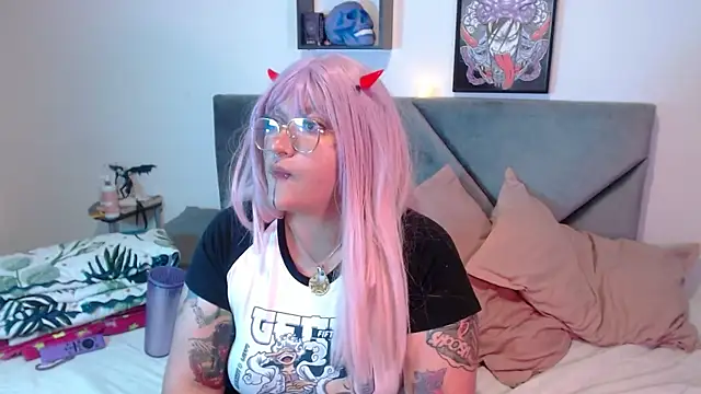 XxGreenGoodxX online show from February 2026 08:28:02 PM