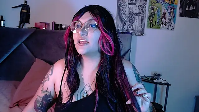 Snapshot of XxGreenGoodxX chatting on November 2025 11:49:01 PM XxGreenGoodxX online show from November 2025 11:49:01 PM