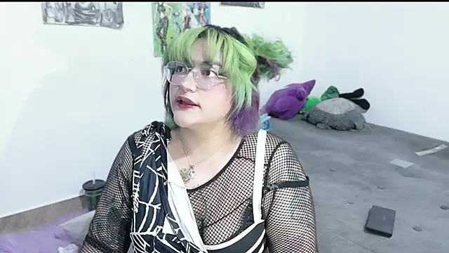 XxGreenGoodxX online show from April 2026 08:44:02 PM