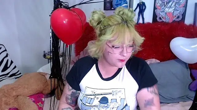 XxGreenGoodxX online show from February 2026 08:41:01 PM