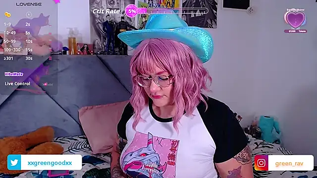 Snapshot of XxGreenGoodxX chatting on October 2025 07:44:02 PM XxGreenGoodxX online show from October 2025 07:44:02 PM