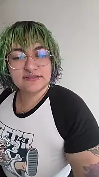XxGreenGoodxX online show from May 2026 07:49:02 PM
