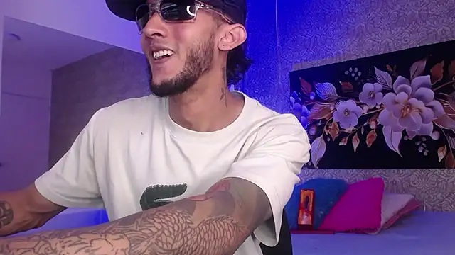 jonas conor online show from December 2025 07:18:01 PM