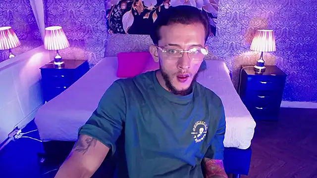 jonas conor online show from November 2025 08:03:01 PM