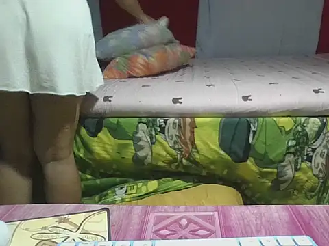 SeksiEstella online show from November 2025 01:31:01 AM